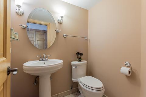 520 Eastwick Ln, Bartlett, IL 60103 photo 19