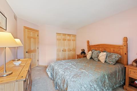 520 Eastwick Ln, Bartlett, IL 60103 photo 28