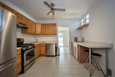1643 E Algonquin Rd, Des Plaines, IL 60016 photo 6