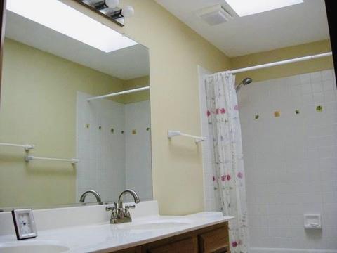 1599 Della Dr, Hoffman Estates, IL 60169 photo 19