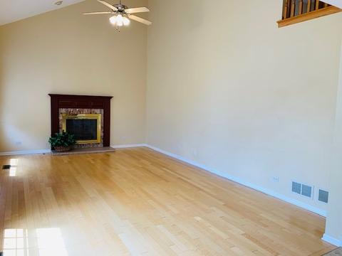 1599 Della Dr, Hoffman Estates, IL 60169 photo 15