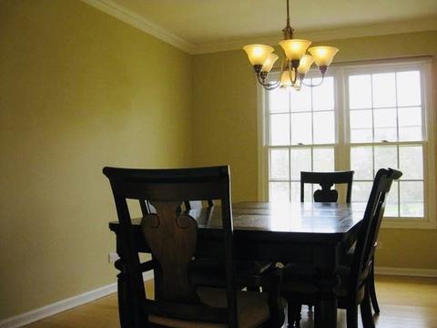1599 Della Dr, Hoffman Estates, IL 60169 photo 13