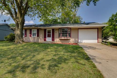1300 Dalton Dr, Normal, IL 61761 photo 1