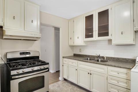 1300 Dalton Dr, Normal, IL 61761 photo 13