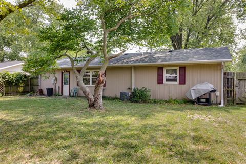 1300 Dalton Dr, Normal, IL 61761 photo 28