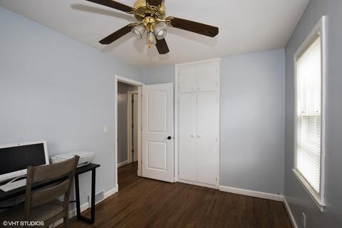 665 Clark St, Elgin, IL 60123 photo 8