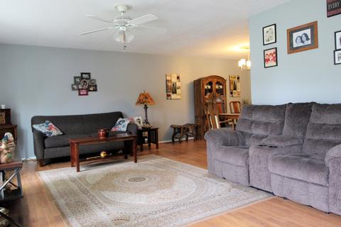 785 S Main Ave, Kankakee, IL 60901 photo 8