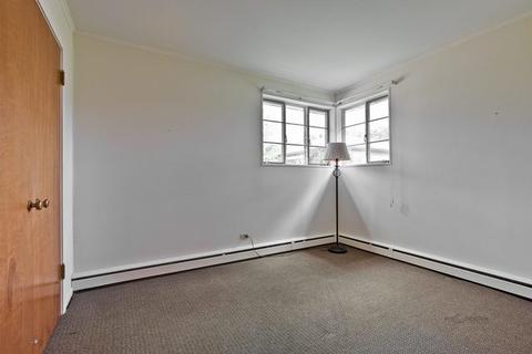 1039 S 3rd Ave, Des Plaines, IL 60016 photo 12