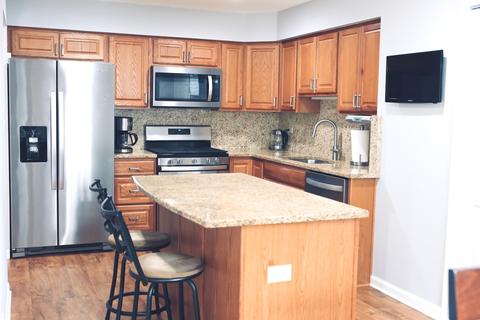 642 Ash Ln, Wheeling, IL 60090 photo 6