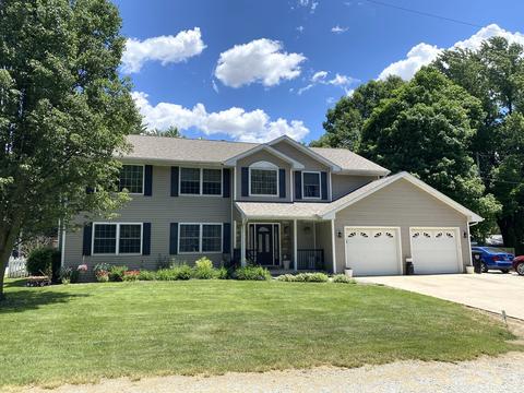 24419 Peyton Pl, Hudson, IL 61748 photo 1