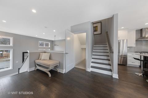 241 E 33rd Blvd, Chicago, IL 60616 photo 24