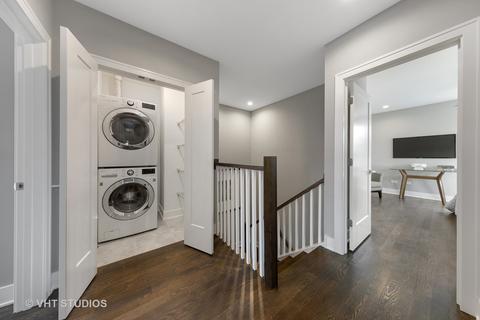 241 E 33rd Blvd, Chicago, IL 60616 photo 22