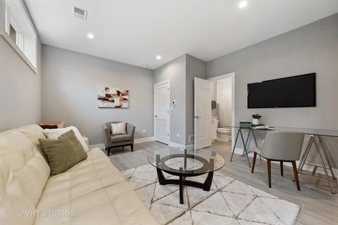 241 E 33rd Blvd, Chicago, IL 60616 photo 6