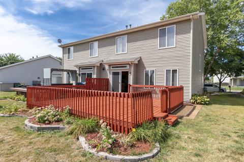 14035 Danbury Dr, Plainfield, IL 60544 photo 2
