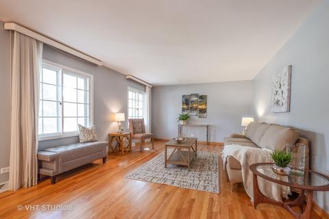 1948 Smith Rd, Northbrook, IL 60062 photo 2