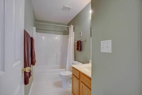 29 Augusta Dr, Gilberts, IL 60136 photo 25