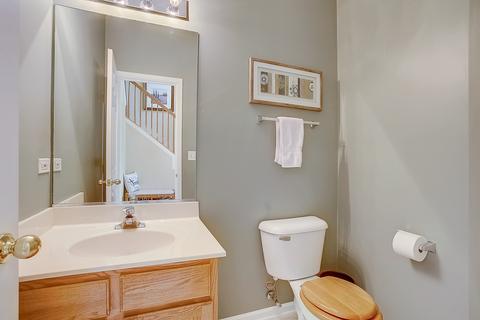 29 Augusta Dr, Gilberts, IL 60136 photo 13