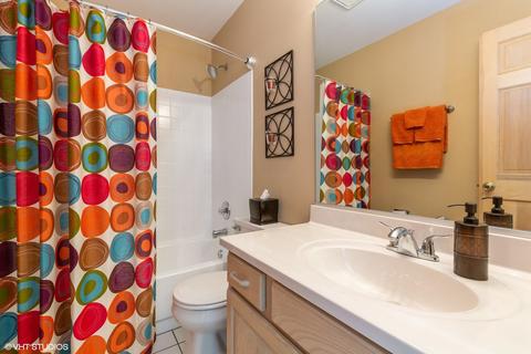641 Morning Glory Ln, Bartlett, IL 60103 photo 24