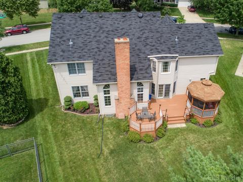 1911 Aspen Dr, Algonquin, IL 60102 photo 5