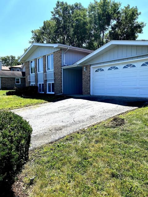 17908 Millstone Rd, Hazel Crest, IL 60429 photo 2
