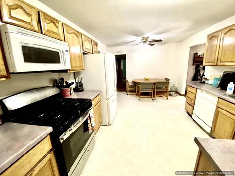333 E Bond St, Bement, IL 61813 photo 7