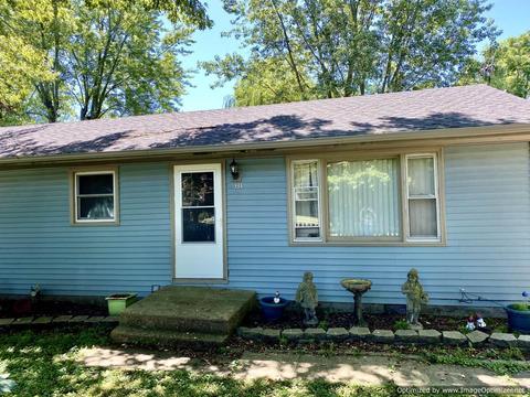 333 E Bond St, Bement, IL 61813 photo 2