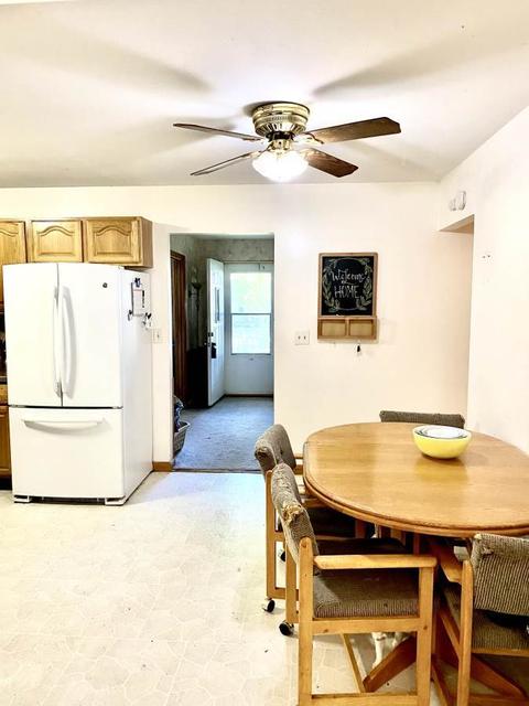 333 E Bond St, Bement, IL 61813 photo 8