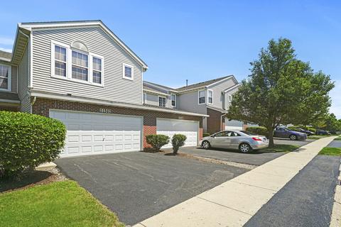21560 Eich Dr, Crest Hill, IL 60403 photo 3