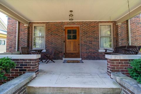 433 Oak Ave, Aurora, IL 60506 photo 5
