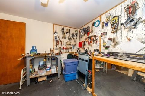 11 N689 Howard Ave, Elgin, IL 60124 photo 22
