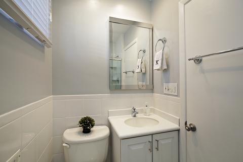 1814 Maple Ave, Northbrook, IL 60062 photo 8