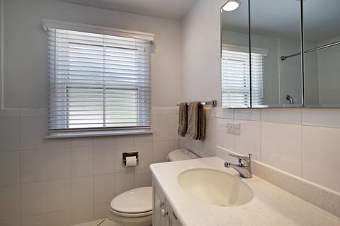 1814 Maple Ave, Northbrook, IL 60062 photo 13