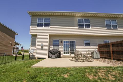 1911 Park West Dr, Normal, IL 61761 photo 2