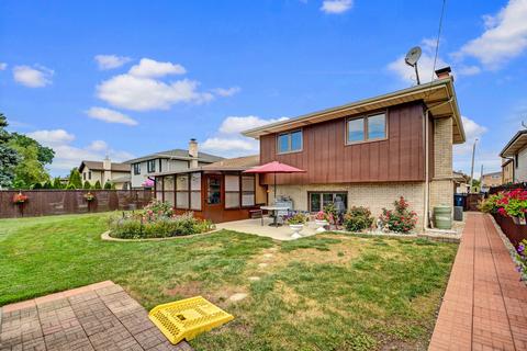 7907 W 80th Pl, Bridgeview, IL 60455 photo 22