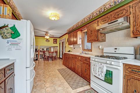 7907 W 80th Pl, Bridgeview, IL 60455 photo 8
