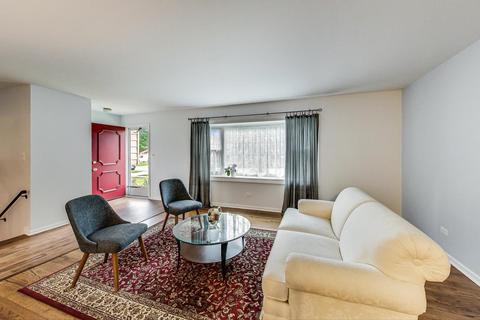515 Morgan Ln, Hoffman Estates, IL 60169 photo 8