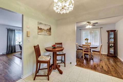 515 Morgan Ln, Hoffman Estates, IL 60169 photo 14