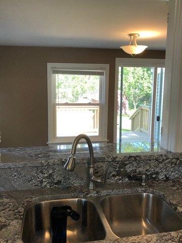 657 Harrison St, Elgin, IL 60120 photo 7