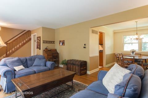1137 E Juniper Ln, Mount Prospect, IL 60056 photo 6