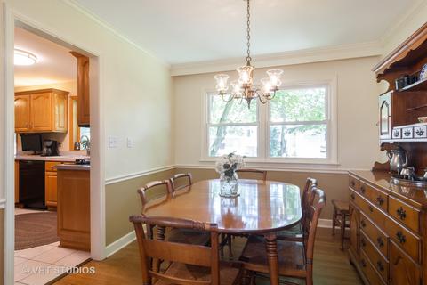 1137 E Juniper Ln, Mount Prospect, IL 60056 photo 9