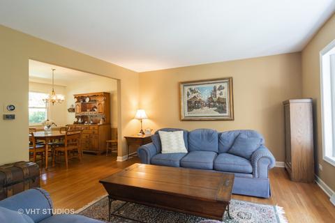 1137 E Juniper Ln, Mount Prospect, IL 60056 photo 5