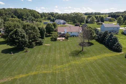 5218 E Bent Tree Ct, Byron, IL 61010 photo 40