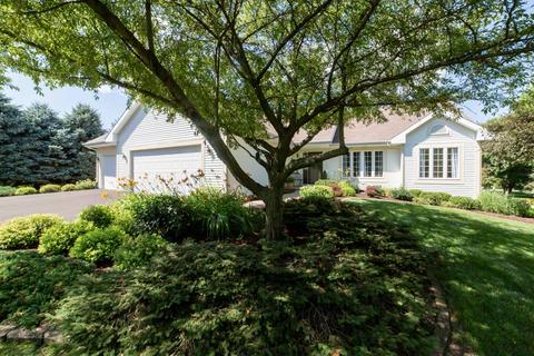 5218 E Bent Tree Ct, Byron, IL 61010 photo 4