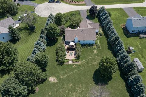 5218 E Bent Tree Ct, Byron, IL 61010 photo 37