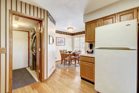 1204 Coldspring Rd, Elgin, IL 60120 photo 8
