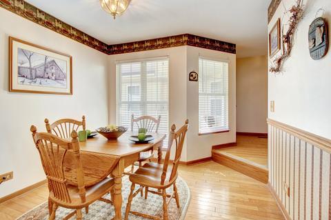 1204 Coldspring Rd, Elgin, IL 60120 photo 7