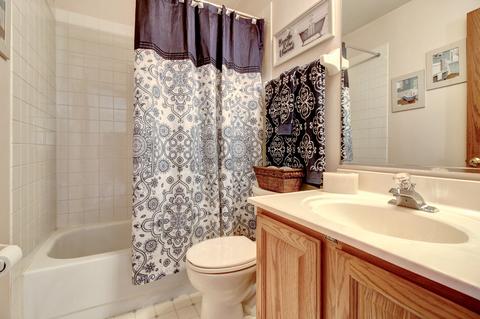 1204 Coldspring Rd, Elgin, IL 60120 photo 23