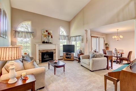 1204 Coldspring Rd, Elgin, IL 60120 photo 13