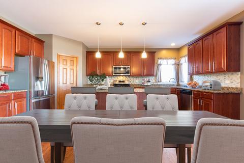 2012 Carter Ct, Mchenry, IL 60051 photo 8