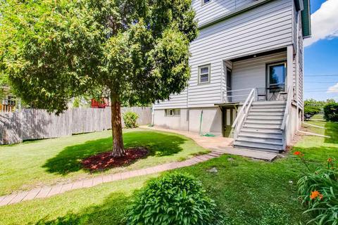 558 Center St, Elgin, IL 60120 photo 9